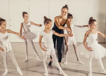 Bale Kursu Fiyatları – Aylık 1250 TL’den Başlayan Bale Eğitimleri!