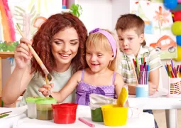 çocuk resim kursu eğitmenleri