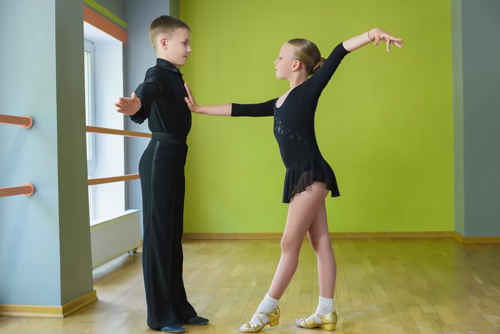 çocuk salsa eğitimi