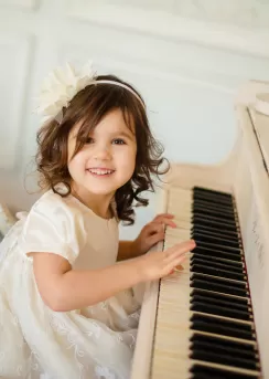 çocuklar için piyano kursu