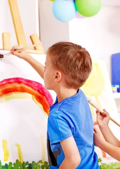 en iyi çocuk resim kursu