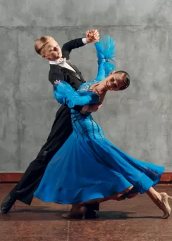 en iyi latin dans kursu