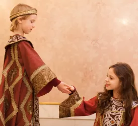 10 – 13 Yaş Tiyatro Kursu