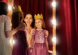 10 - 13 yaş tiyatro kursu eğitmenleri