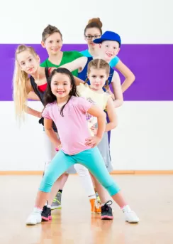 çocuklar için zumba eğitimi