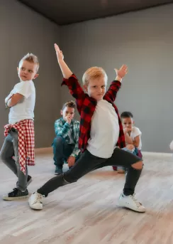 çocuklar için zumba kursu