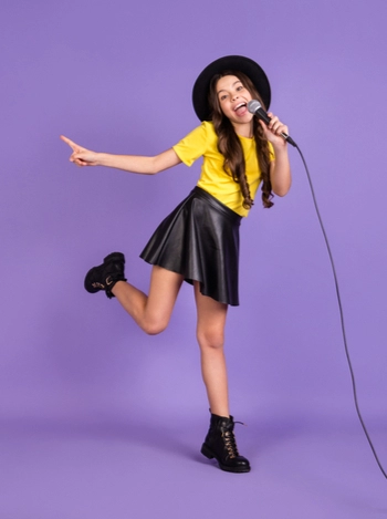 sanat akademi iletişim