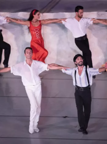 sanat akademi iletişim