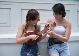 ukulele kursu eğitmenleri