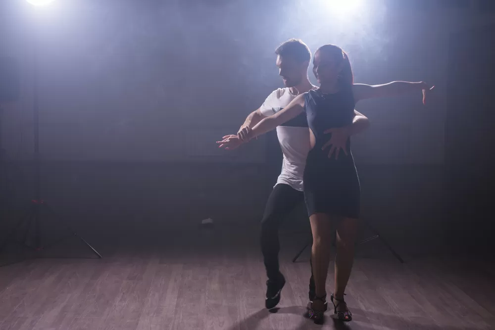 uygulamalı bachata eğitimi