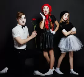 13 – 14 Yaş Yaratıcı Drama Kursu