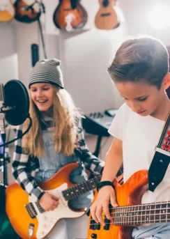 özel çocuk gitar dersleri