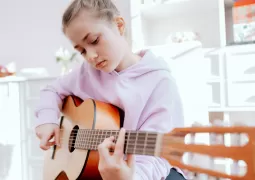 özel çocuk gitar kursları