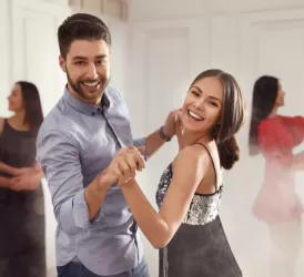 Yetişkin Etkinlik Fotoğrafları