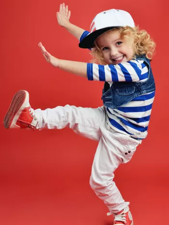 sanat akademi iletişim