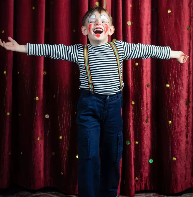 sanat akademi iletişim