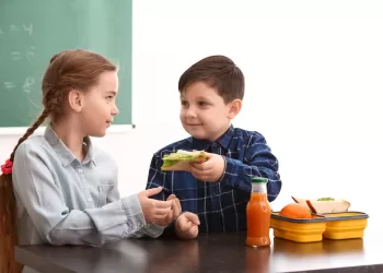 Çocuğunuza Paylaşma Duygusu Kazandıracak Kurslar