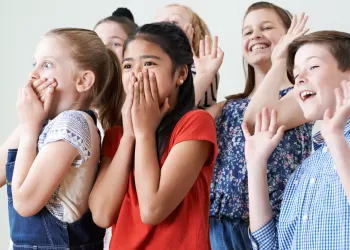 Çocuk Drama Eğitimi – Çocuklarınız Yaratıcı Drama ile Neler Öğrenecek?