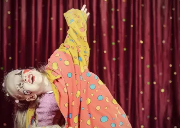 Çocuklar İçin Yaratıcı Drama Neden Önemli? – Çocuklarınızı Sanatla Tanıştırın!