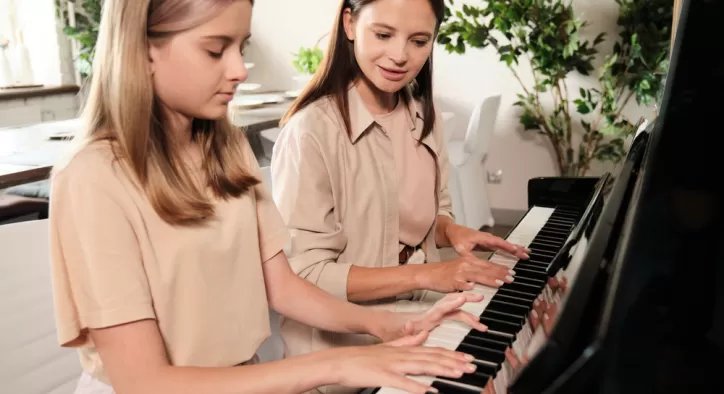 14 Yaş Piyano Eğitimi Nasıl Olmalı?