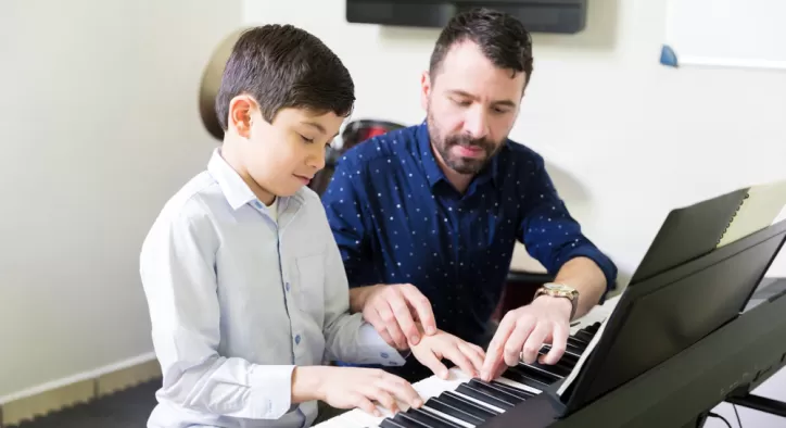 9 Yaş Piyano Eğitimi Nasıl Olmalı? – Neler Kazandırmalı?