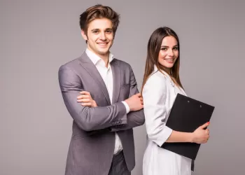 Sanat Tutkunuzu İş Hayatınıza Taşıyın! – Genç Girişimcilere Destek