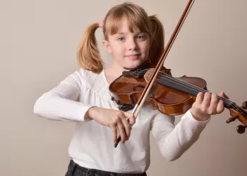 11 Yaş Keman Kursunun Faydaları Nelerdir?