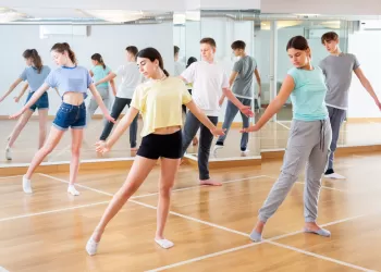 16 Yaş Dans Kursları – Dünyaya Daha Pozitif Bakmaya Ne Dersiniz?