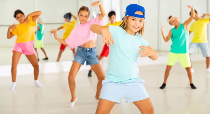 6 Yaş Dans Kursları – Daha Mutlu, Daha Enerjik Çocuklar!