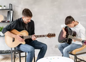 Çocuğunuzun Yaşına Hangi Gitar Uygun?