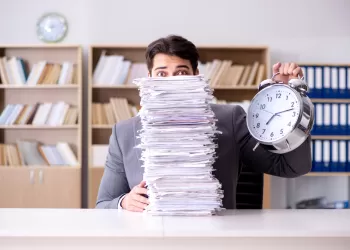 Zamanı Yönetmekte Güçlük Çekenler İçin Kişisel Gelişim Kursları