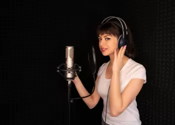 Dublaj Eğitimi Ne Kadar? – 2023 Seslendirme Dublaj Kursu Fiyatları