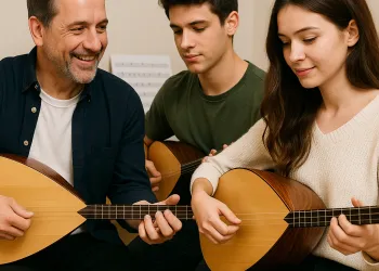 Bağlama Kursu için Grup Dersleri