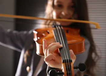 Çocuklar İçin En İyi Keman Kursu: Pedagogik Yaklaşımlar ve Seçim Kriterleri
