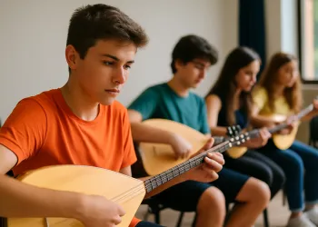 Yazın Bağlama Öğren! Gençler İçin Yoğunlaştırılmış Bağlama Kursu