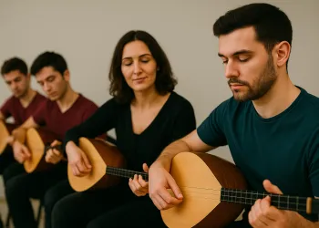 Yoğunlaştırılmış Bağlama Kursu: Kısa Sürede Temel Atın